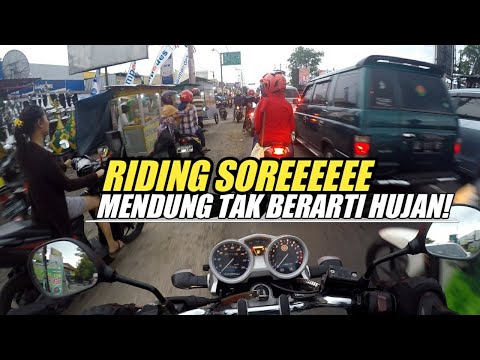 Riding Soreee Naik Motor NGIRITT! // Mendung Tak Berarti Hujan #29