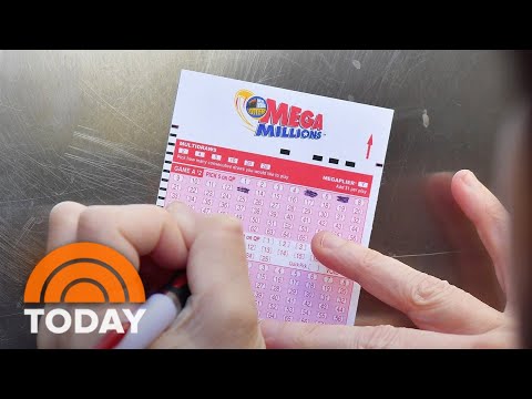 $825M up for grabs as Mega Millions jackpot continues to climb