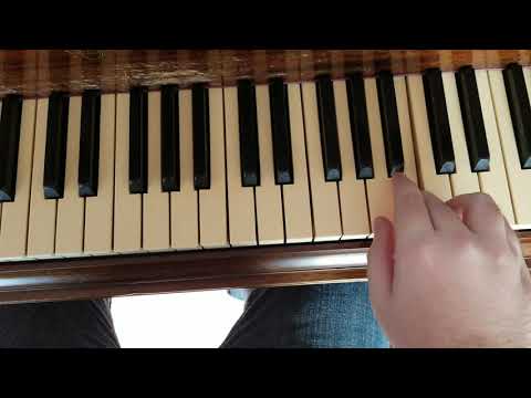 Whistle Warp theme from the original Legend of Zelda on piano (close-up)