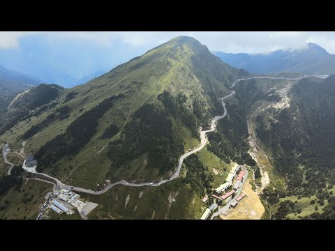 空拍合歡山 - 4座入門百岳,登山步道, 最美的高山公路,雲海縮時( Nov. 2021)