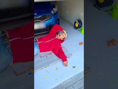 Fake Hand Under the Garage Door?! Crazy Prank!