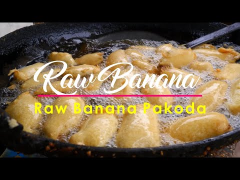 Raw Banana Bajji | అరటికాయ బజ్జి | Vazhakkai Bajji | केले की बज्जी | #foodieway #streetfood #Snacks