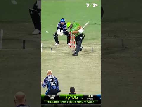 Daniel Sams brought the Thunder vs Strikers⚡ Ab BBL dekhiye #Aakashvani ke Saath. Link: description