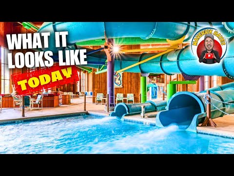 America's FIRST Indoor Water Park (Wisconsin Dells) 💦