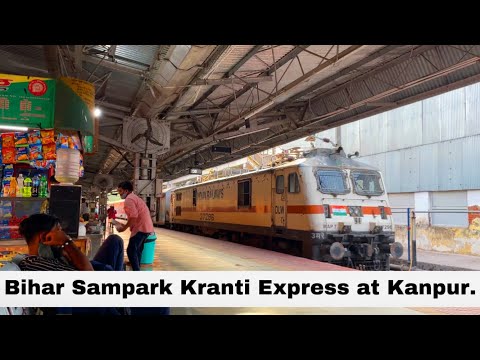 Bihar Samparkranti Express Arriving Kanpur Railway Station.