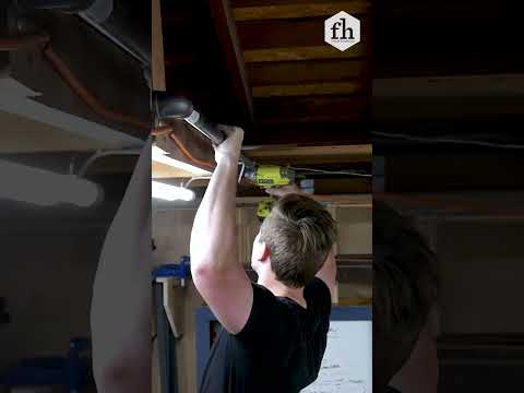 How to Build a DIY Pull-Up Bar in Under 10 Minutes