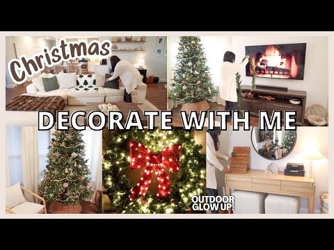 CHRISTMAS DECORATE WITH ME | LIVING ROOM CHRISTMAS DECOR AND OUTSIDE DECOR // LoveLexyNicole