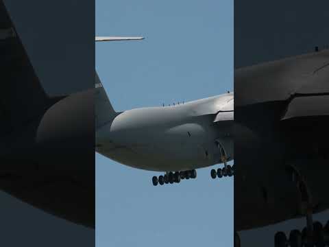 USAF C-5M Super Galaxy Takeoff - EAA AirVenture 2023