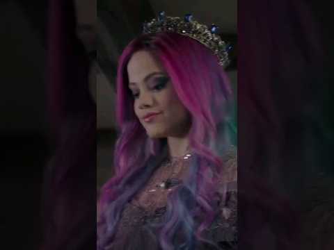 Descendants 3 - Audrey In This Moment Looks Very Intimidating - Sarah Jeffery #descendants3 #disney