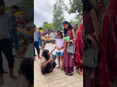 Gareeb dadi ne diya Ashirwad🥺🥰 || motivational story || helping old lady🥺 #shorts #story #motivation