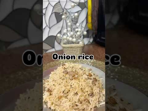 Onion rice 🍚 with leftover rice #onionrice #leftoverricerecipe #leftoverrice #ricerecipe #cooking