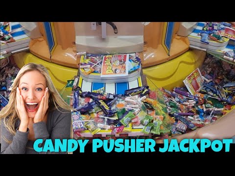 CANDY PUSHER JACKPOT!!! Live Big Sweet Land Candy Pusher! OMG LOOK WHAT'S IN THERE!!! 😱