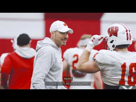 Wisconsin Football: (WI)red with Coach Grinch