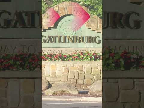 Top 10 Things To Do In Gatlinburg Tennessee USA #top10places #travel #gatlinburgtennessee