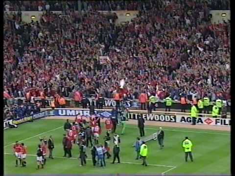 man united v liverpool fa cup final celebrations 1996