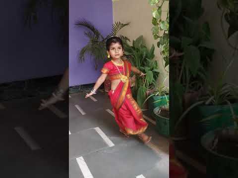 Pinga dance by मराठी मुलगी 😍 Bani