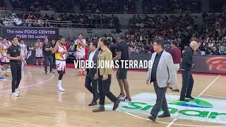 JUSTIN BROWNLEE BINIGYAN NG RECOGNITION SA HALFTIME NG PBA COMMISSIONER'S CUP FINALS