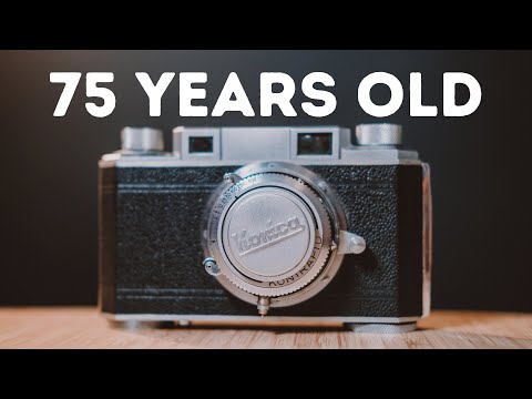 Street Photography With 75 Year Old Film Camera