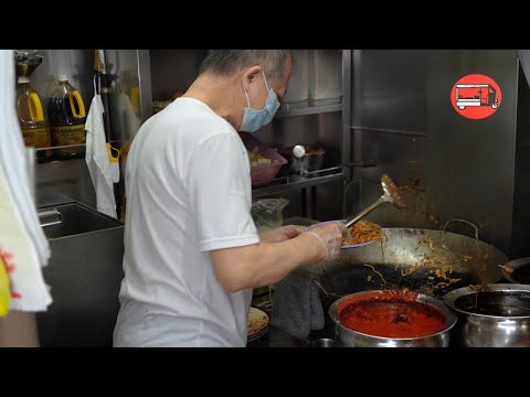 Famous Outram Park Char Kway Teow - Michelin Bib Gourmand Hawker Food