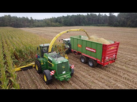 Maishäckseln 2021 mit einem JohnDeere 7980i Feldhäcksler im südlichen Emsland