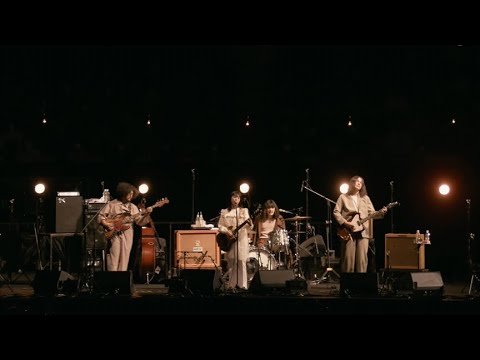 Kaneko Ayano - Taikutsu Na Hibi Ni Sayonara Wo / カネコアヤノ - 退屈な日々にさようならを - LIVE 2021 + Lyrics