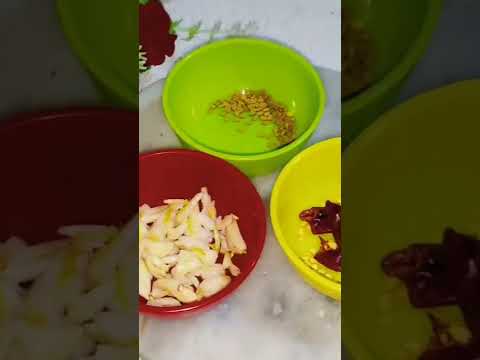 मूली के पत्ते इतनी टेस्टी सब्जी आप ज़रूर बनाए, redish leaf recipe#shorts #shortsvideo #ytshorts