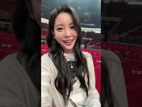 20240427 于文文微博直播 | Kelly Yu Weibo Live