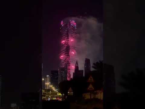 New Year 2023 Dubai fireworks Burj Khalifa #shorts