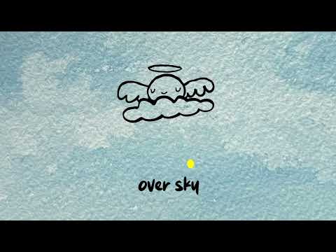 Søs Fenger - Højt Over Skyerne (Officiel Lyrikvideo)