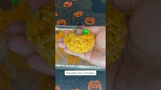 Make festive Pumpkin Rice Krispie Treats! 🎃✨ #FallTreats #EasyRecipe #HalloweenSnacks #YummyRecipes