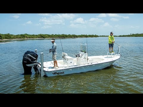 MAKO Boats: 2016 21 LTS Inshore Fishing Boat