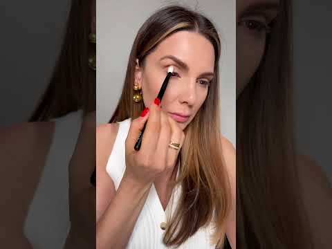 Everyday wearable red lips makeup | ALI ANDREEA #shorts