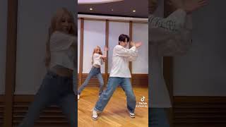 Youngjae - Knock Challenge with Chaeyeon #GOT7 #Youngjae #shorts #fyp