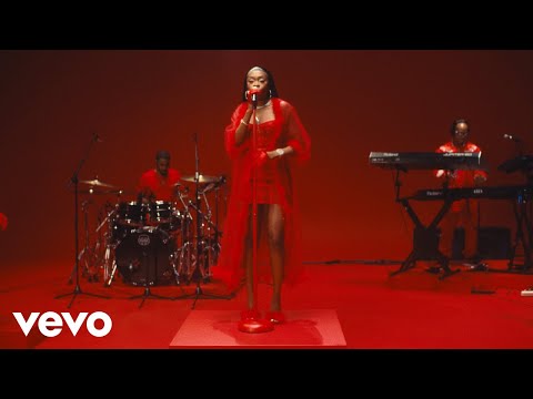 Tink - Cater (Live) | Pillow Talk Sessions (Official Video)