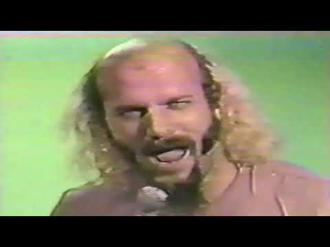 Jesse Ventura vs Ivan Putski