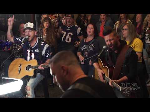 Teaser: LOCASH - Backstage at The Six String