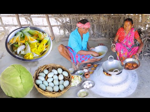 EGG CABAGE CURRY and MIXED FLOWERS PAKORA cooking & eating by santali tribe couple