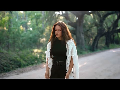 Навколо Горить Вогонь | Дарина Кочанжи (Official Video)