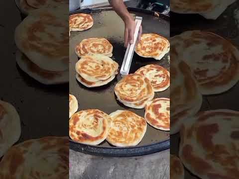 famous lachha paratha#streetfoodvideos#foodie #viralvideo #youtube