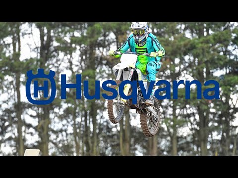 Feel the Thrill: Husqvarna 250 Conquers Dodford Turn MX