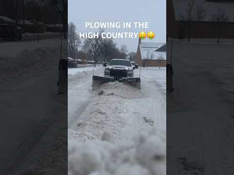 Just your average afternoon plowing..😮‍💨😮‍💨 #snowplowing #chevy #boss #asmr #best