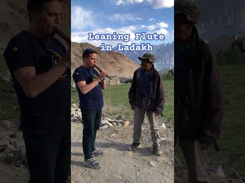 Living in Ladakh: trying learning flute 😂 in Likir Village