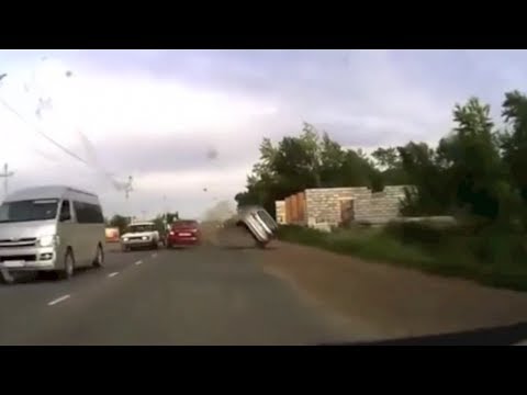 ※Do not Watch※  Crazy  Car Crash Compilation 　Horrible accident !!　No76