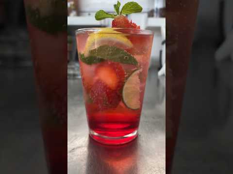 ￼ 🍸🍓Strawberry Mojito 🍸￼🍓 #shorts