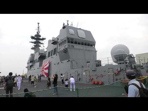 【4K】仙台港に来港したヘリコプター搭載護衛艦「いせ」の甲板上と格納庫。