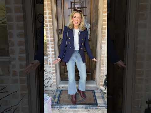 Easy Way to “Dress Up” a Casual Outfit