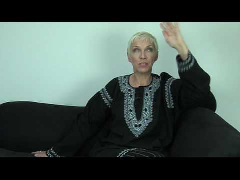 Annie Lennox Answers Your Questions Part 1 Oct 2009