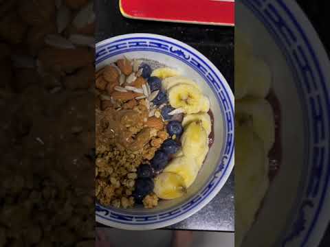 Our Acai Bowl Recipe | 我们的巴西莓碗食谱 #shorts #foodshorts