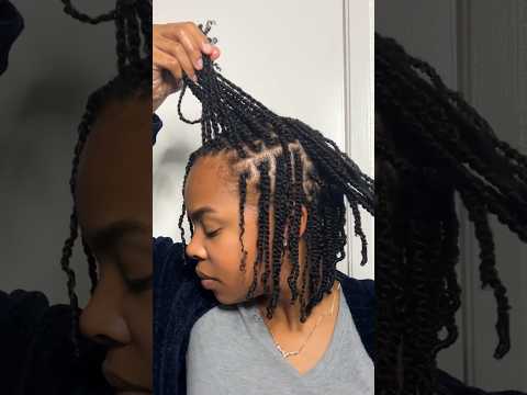 My Frizz FREE Mini Twist! #naturalhair #minitwists #twostrandtwist #curlyhair #naturalhairstyles