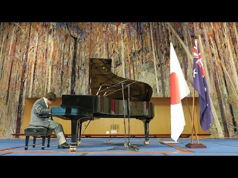 Nobuyuki Tsujii plays Debussy's Rêverie in Australia 2016